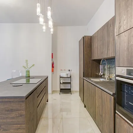 Appartement Stunning 2br Penthouse With Terrace In By 360 Estates Mosta