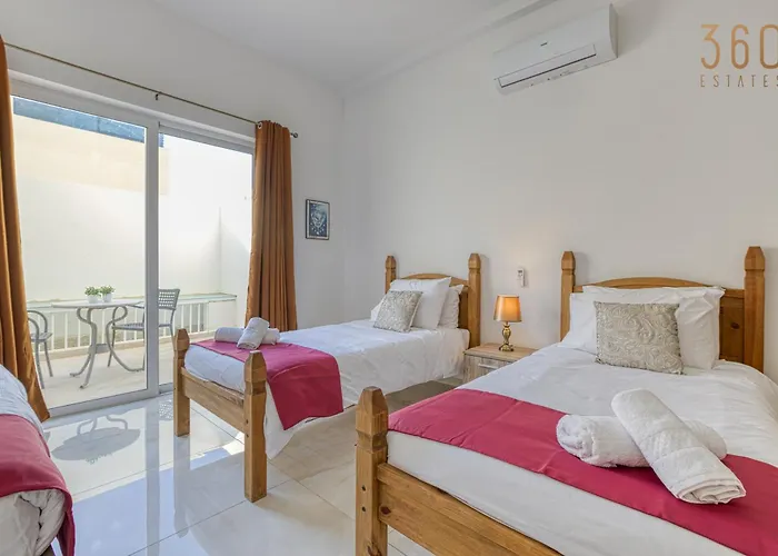 Stunning 2br Penthouse With Terrace In By 360 Estates Apartament *