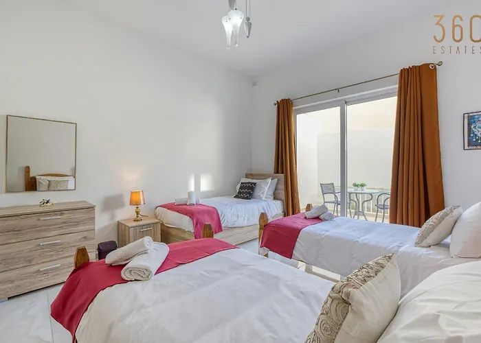 Apartament Stunning 2br Penthouse With Terrace In By 360 Estates