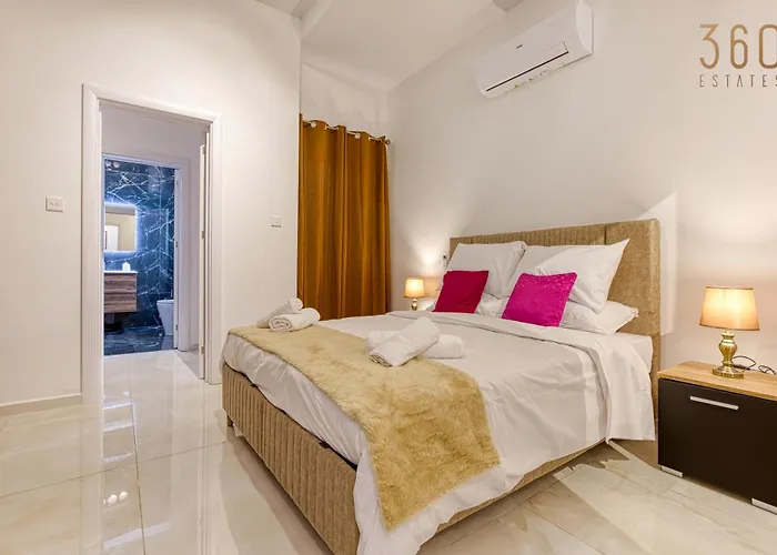 Stunning 2br Penthouse With Terrace In By 360 Estates * Mosta