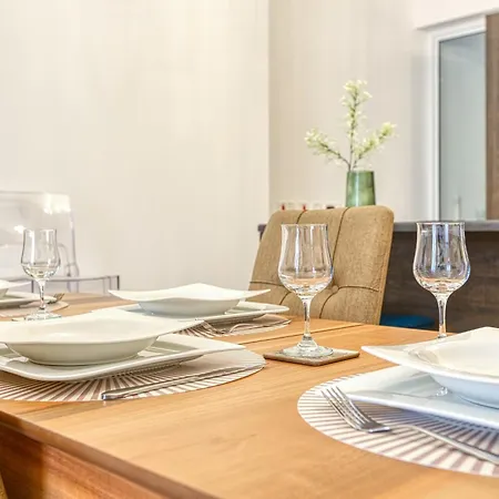 Stunning 2br Penthouse With Terrace In By 360 Estates アパート モスタ