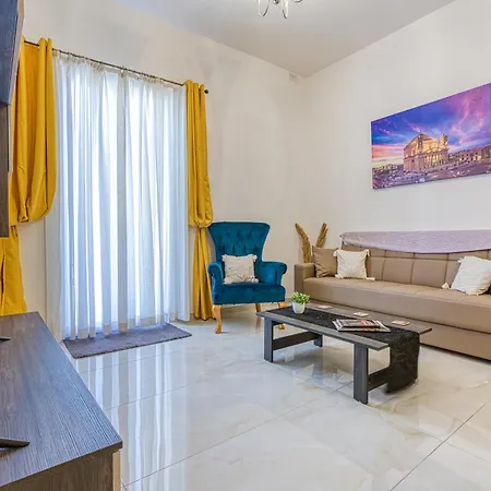 Appartement Stunning 2br Penthouse With Terrace In By 360 Estates