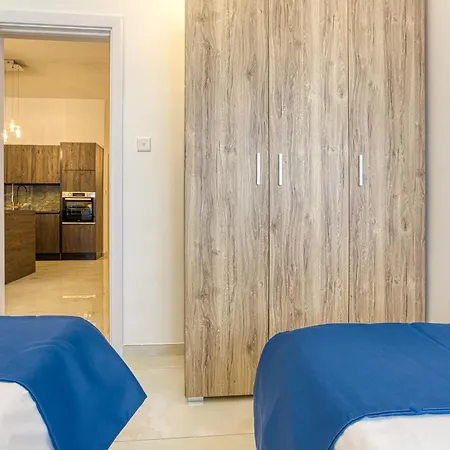 Stunning 2br Penthouse With Terrace In By 360 Estates Appartement *